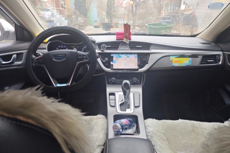 Used Geely Auto Emgrand GL 2018 1.8L DCT Elite Smart Connectivity Version Center Console