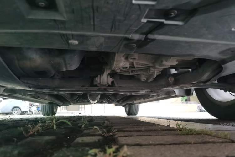 Used Geely Auto Emgrand GL 2018 1.8L DCT Elite Smart Connectivity Version Chassis Front