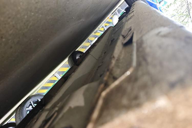 Used Geely Auto Emgrand GL 2018 1.4T Manual Elite Smart Connectivity Version Chassis Front Right