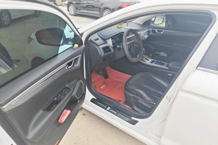 Used Geely Auto Emgrand GL 2018 1.8L DCT Elite Smart Connectivity Version Driver Seat