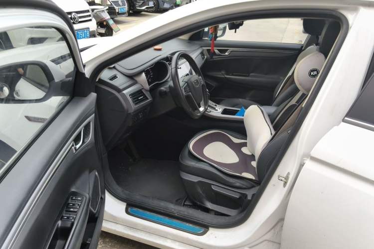 Used Geely Auto Emgrand GL 2018 1.4T DCT Elite Smart Connectivity Version Driver Seat
