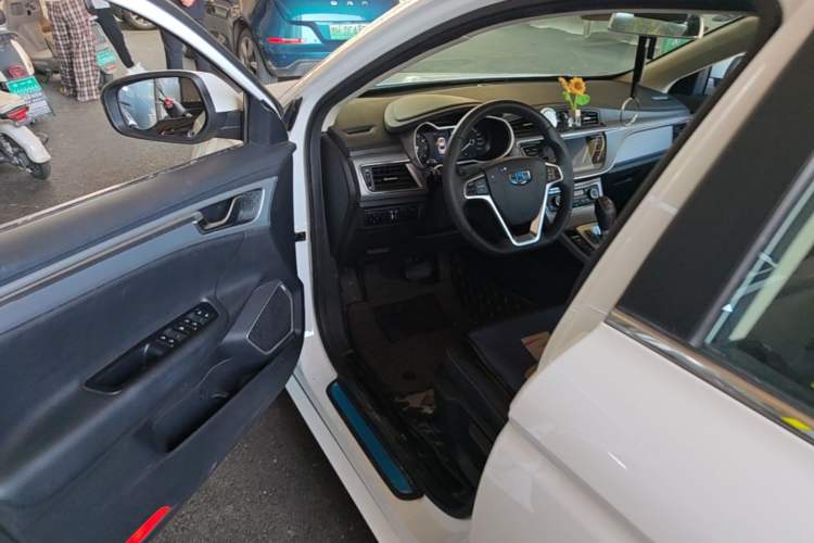 Used Geely Auto Emgrand GL 2018 1.4T DCT Elite Smart Connectivity Version Driver Seat