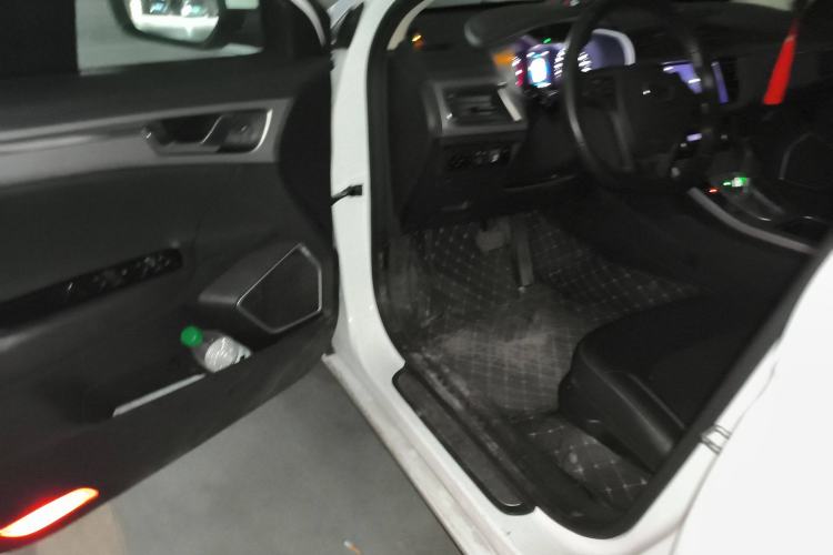 Used Geely Auto Emgrand GL 2018 1.8L DCT Elite Smart Connectivity Version Driver Seat