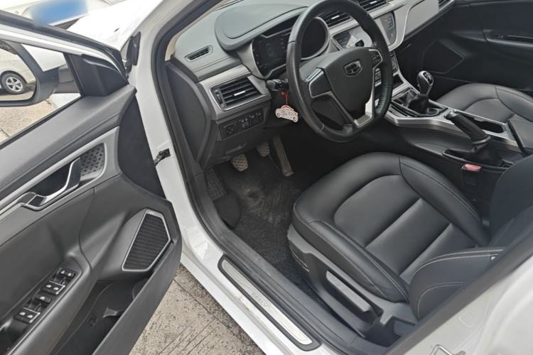 Used Geely Auto Emgrand GL 2018 1.4T Manual Elite Smart Connectivity Version Driver Seat