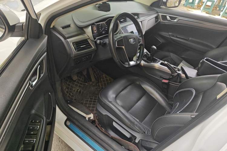 Used Geely Auto Emgrand GL 2018 1.8L Manual Elite Smart Connectivity Version Driver Seat