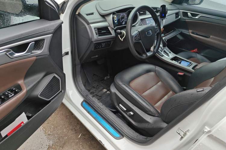 Used Geely Auto Emgrand GL 2018 1.4T DCT Prestige Smart Connectivity Version Driver Seat