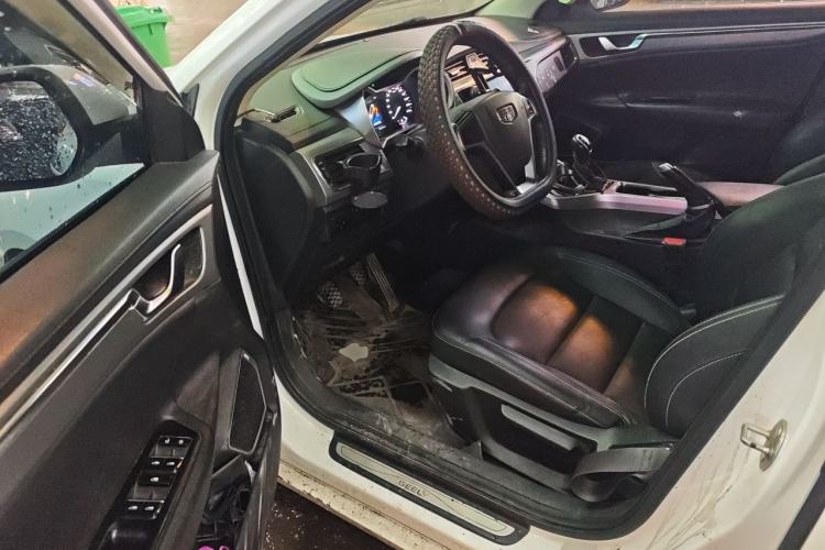 Used Geely Auto Emgrand GL 2018 1.8L Manual Elite Smart Connectivity Version Driver Seat