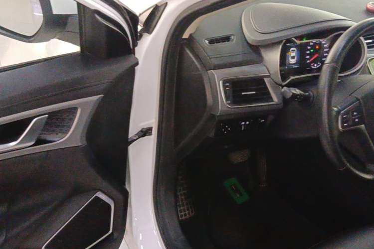 Used Geely Auto Emgrand GL 2018 1.8L DCT Elite Smart Connectivity Version Driver Seat