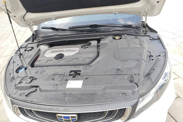 Used Geely Auto Emgrand GL 2018 1.8L DCT Elite Smart Connectivity Version Engine Bay