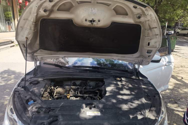 Used Geely Auto Emgrand GL 2018 1.8L Manual Elite Smart Connectivity Version Engine Bay
