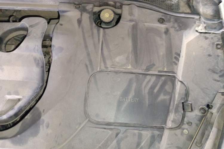 Used Geely Auto Emgrand GL 2018 1.8L DCT Elite Smart Connectivity Version Engine Bay Left