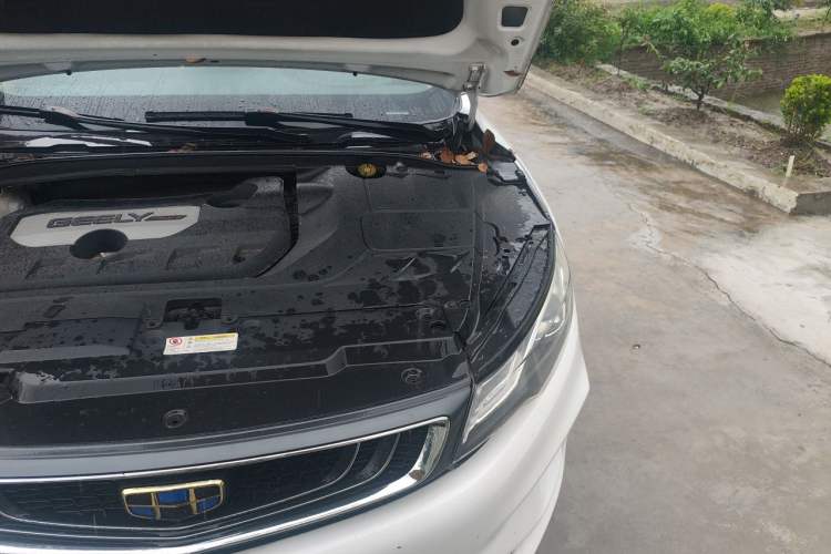 Used Geely Auto Emgrand GL 2018 1.8L Manual Elite Smart Connectivity Version Engine Bay Left