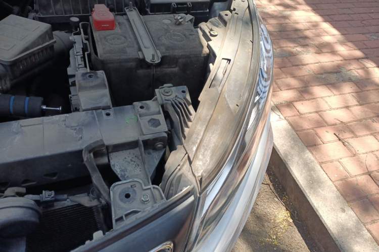 Used Geely Auto Emgrand GL 2018 1.4T DCT Prestige Smart Connectivity Version Engine Bay Left