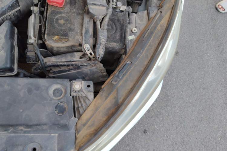 Used Geely Auto Emgrand GL 2018 1.8L DCT Elite Smart Connectivity Version Engine Bay Left