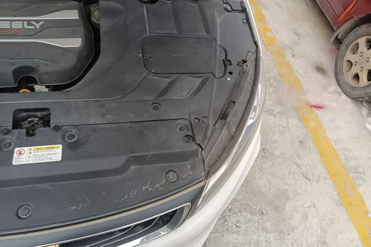 Used Geely Auto Emgrand GL 2018 1.4T Manual Elite Smart Connectivity Version Engine Bay Left