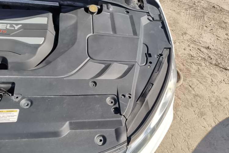 Used Geely Auto Emgrand GL 2018 1.4T DCT Elite Smart Connectivity Version Engine Bay Left