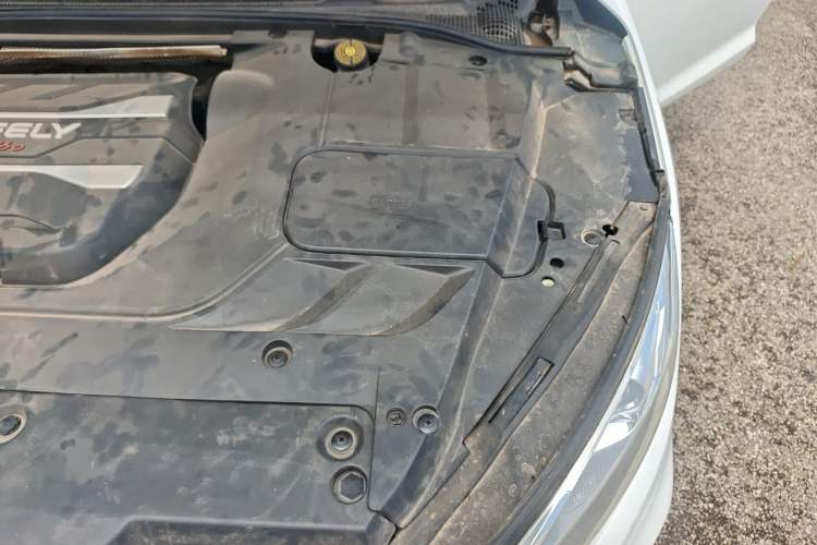 Used Geely Auto Emgrand GL 2018 1.4T DCT Prestige Smart Connectivity Version Engine Bay Left
