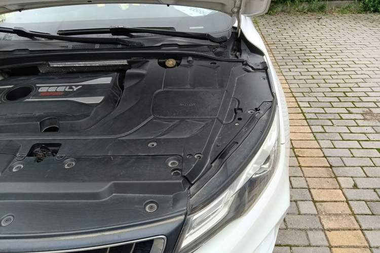 Used Geely Auto Emgrand GL 2018 1.4T Manual Elite Smart Connectivity Version Engine Bay Left