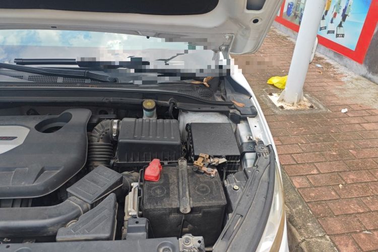 Used Geely Auto Emgrand GL 2018 1.8L Manual Elite Smart Connectivity Version Engine Bay Left