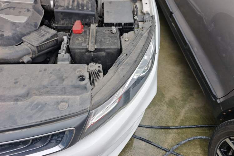 Used Geely Auto Emgrand GL 2018 1.4T Manual Elite Smart Connectivity Version Engine Bay Left