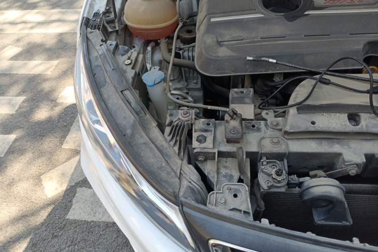 Used Geely Auto Emgrand GL 2018 1.4T DCT Prestige Smart Connectivity Version Engine Bay Right