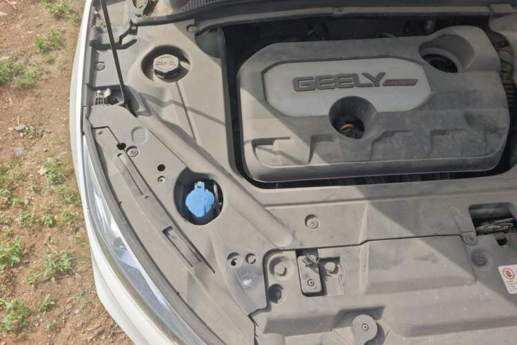 Used Geely Auto Emgrand GL 2018 1.8L DCT Elite Smart Connectivity Version Engine Bay Right