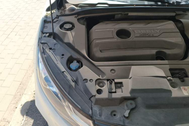 Used Geely Auto Emgrand GL 2018 1.4T DCT Elite Smart Connectivity Version Engine Bay Right