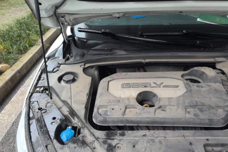 Used Geely Auto Emgrand GL 2018 1.8L Manual Elite Smart Connectivity Version Engine Bay Right
