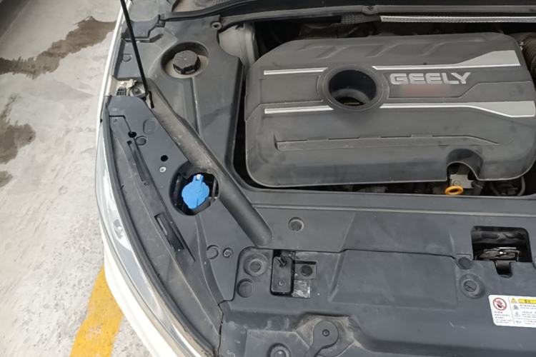 Used Geely Auto Emgrand GL 2018 1.4T Manual Elite Smart Connectivity Version Engine Bay Right