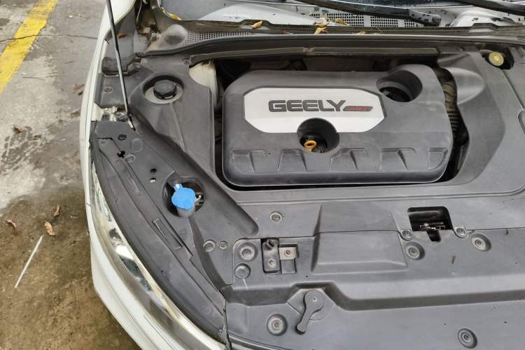 Used Geely Auto Emgrand GL 2018 1.8L DCT Elite Smart Connectivity Version Engine Bay Right