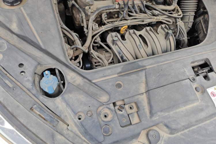 Used Geely Auto Emgrand GL 2018 1.8L DCT Elite Smart Connectivity Version Engine Bay Right