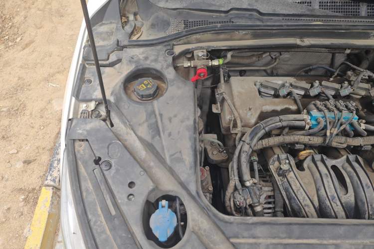 Used Geely Auto Emgrand GL 2018 1.8L DCT Elite Smart Connectivity Version Engine Bay Right