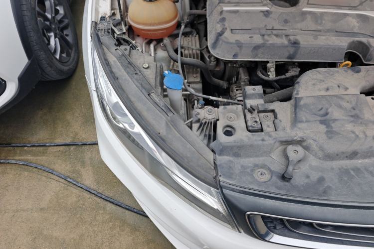 Used Geely Auto Emgrand GL 2018 1.4T Manual Elite Smart Connectivity Version Engine Bay Right