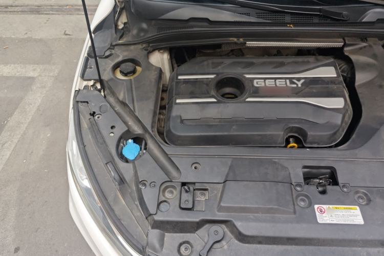 Used Geely Auto Emgrand GL 2018 1.4T Manual Elite Smart Connectivity Version Engine Bay Right