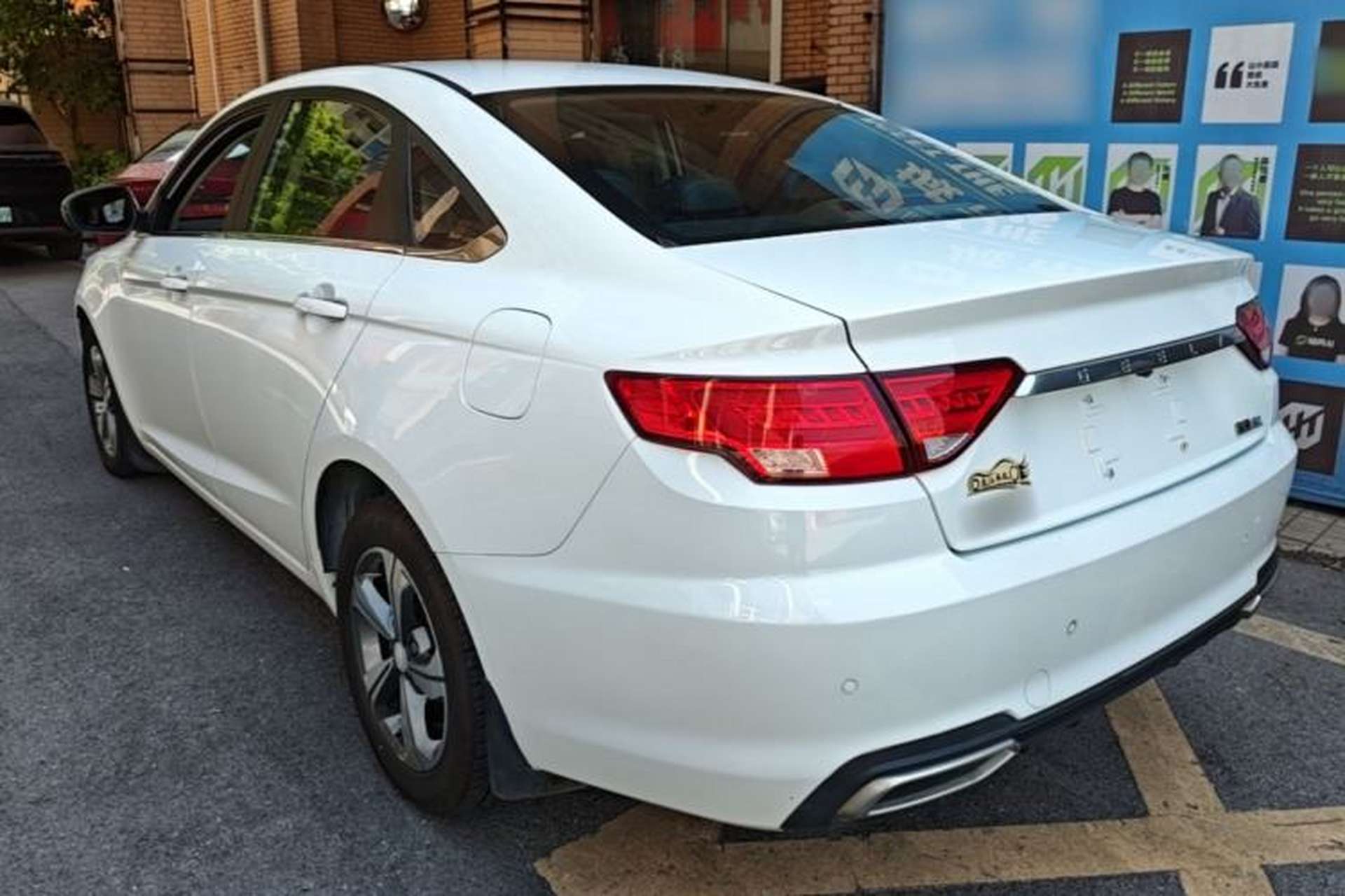 Used Geely Auto Emgrand GL 2018 1.8L Manual Elite Smart Connectivity Version Exterior 2