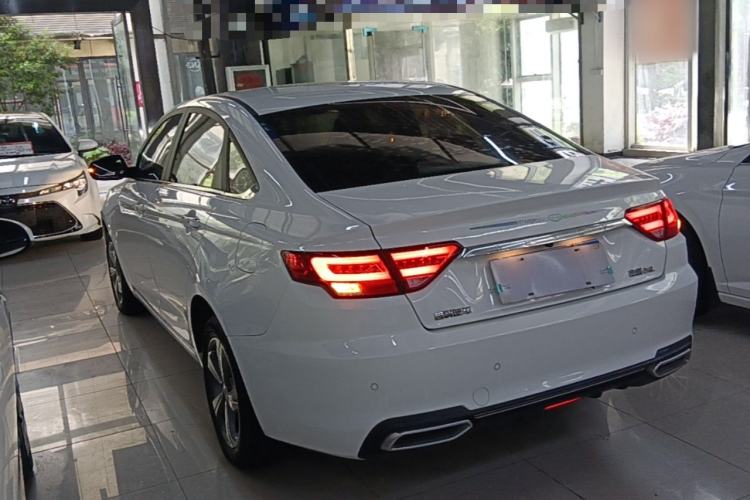 Used Geely Auto Emgrand GL 2018 1.8L DCT Elite Smart Connectivity Version Exterior 2