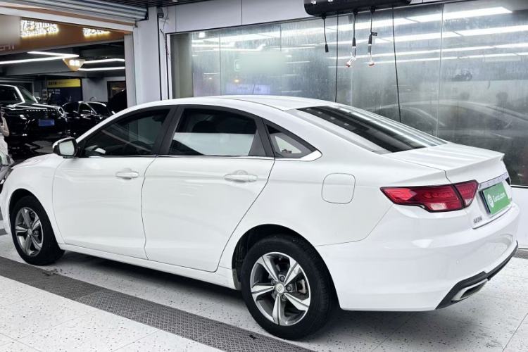 Used Geely Auto Emgrand GL 2018 1.8L DCT Elite Smart Connectivity Version Exterior 3