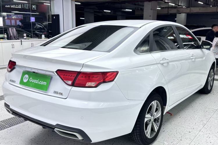 Used Geely Auto Emgrand GL 2018 1.8L DCT Elite Smart Connectivity Version Exterior 4