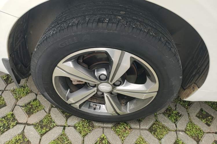 Used Geely Auto Emgrand GL 2018 1.4T DCT Elite Smart Connectivity Version Exterior 5