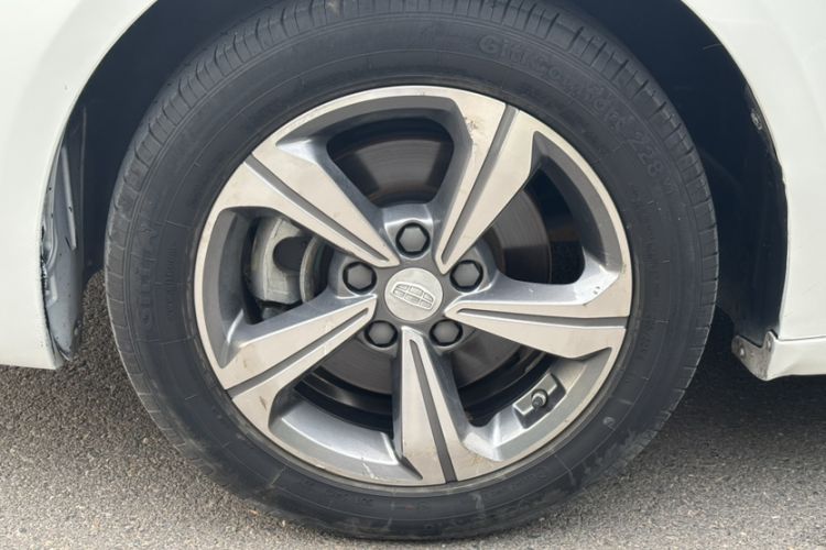 Used Geely Auto Emgrand GL 2018 1.4T DCT Elite Smart Connectivity Version Exterior 8