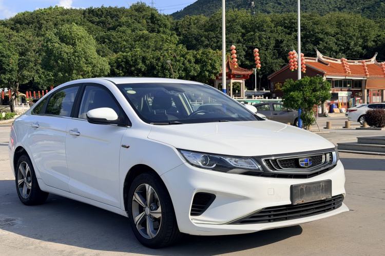 Used Geely Auto Emgrand GL 2018 1.4T DCT Elite Smart Connectivity Version Front Right 45 Deg