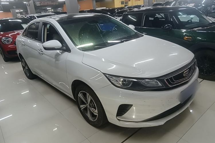 Used Geely Auto Emgrand GL 2018 1.8L DCT Elite Smart Connectivity Version Front Right 45 Deg