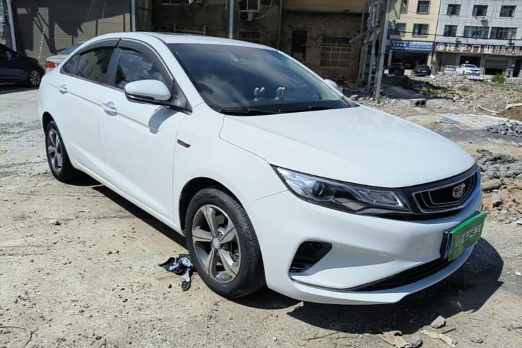 Used Geely Auto Emgrand GL 2018 1.4T DCT Elite Smart Connectivity Version Front Right 45 Deg