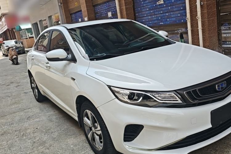 Used Geely Auto Emgrand GL 2018 1.4T DCT Elite Smart Connectivity Version Front Right 45 Deg