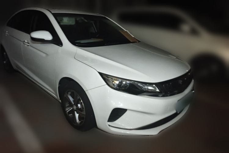 Used Geely Auto Emgrand GL 2018 1.8L Manual Elite Smart Connectivity Version Front Right 45 Deg