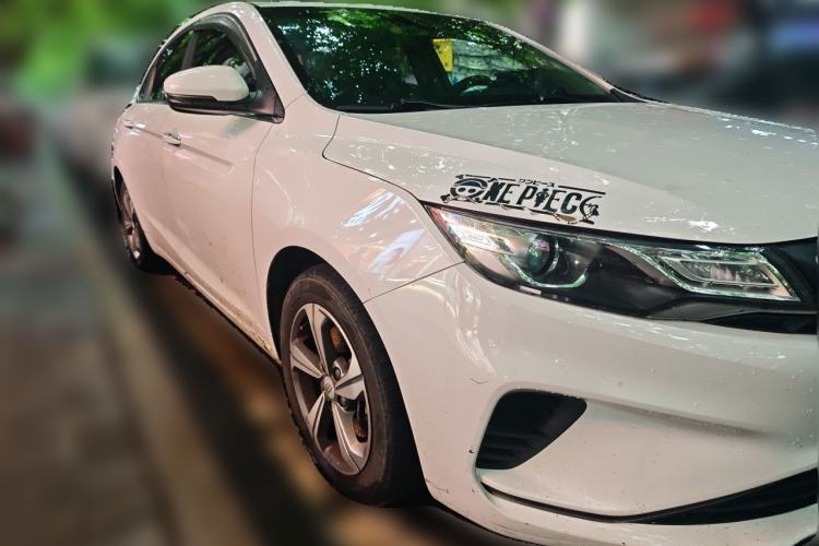 Used Geely Auto Emgrand GL 2018 1.8L Manual Elite Smart Connectivity Version Front Right 45 Deg