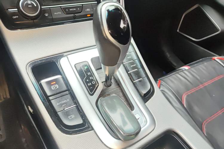 Used Geely Auto Emgrand GL 2018 1.8L DCT Elite Smart Connectivity Version Gear Lever