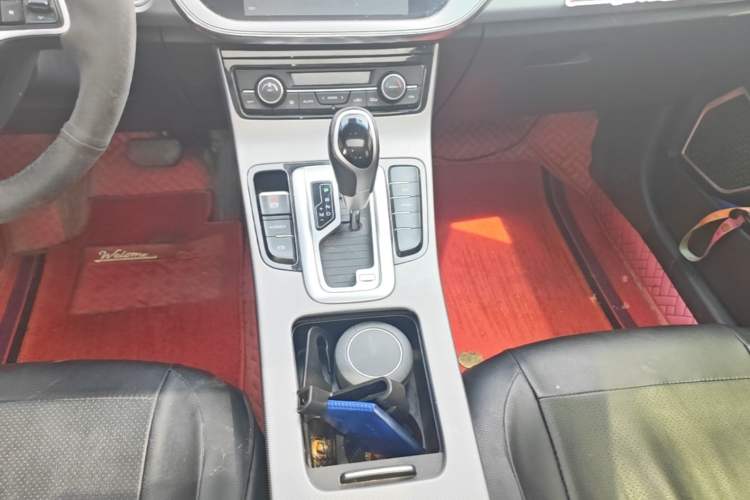 Used Geely Auto Emgrand GL 2018 1.8L DCT Elite Smart Connectivity Version Gear Lever