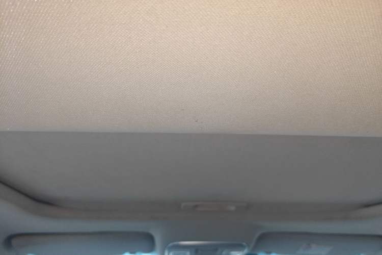 Used Geely Auto Emgrand GL 2018 1.8L Manual Elite Smart Connectivity Version Headliner