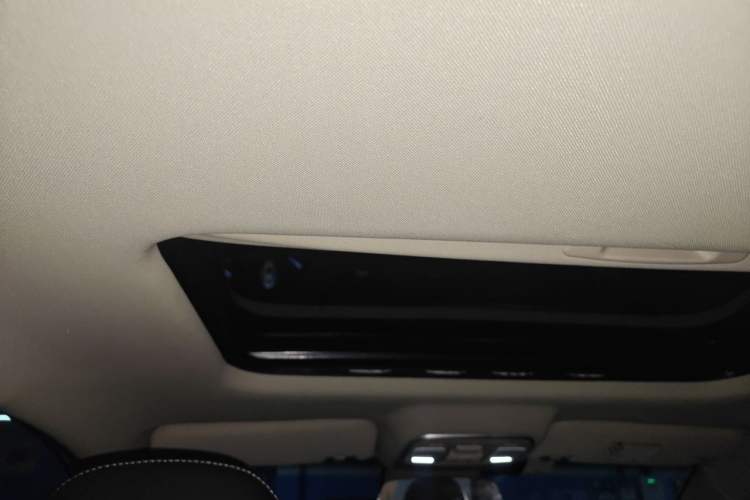 Used Geely Auto Emgrand GL 2018 1.4T DCT Elite Smart Connectivity Version Headliner